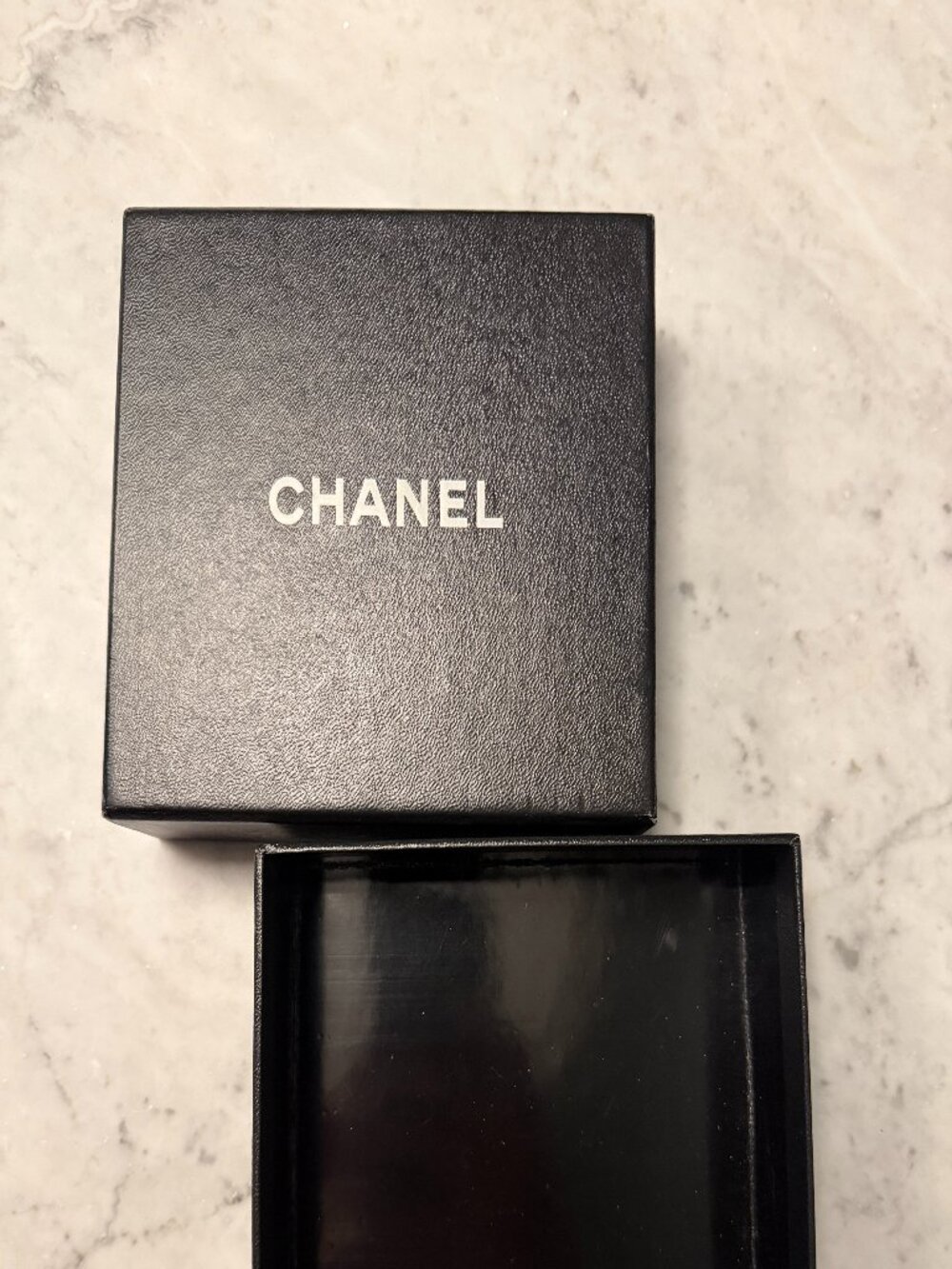 Authentic Chanel Box - Picture 2 of 3